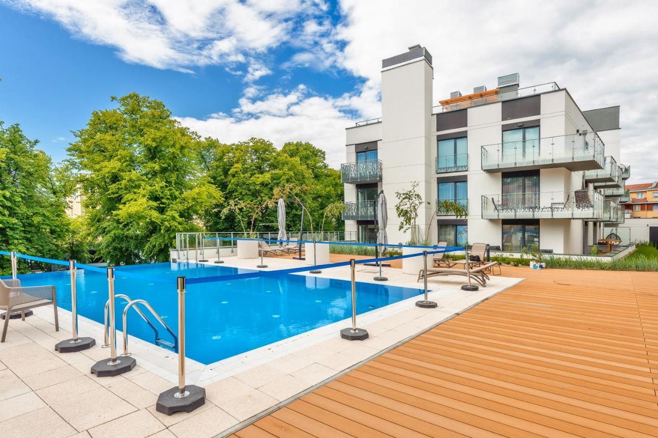Apartamenty Sun & Snow Nadmorskie Tarasy Z Basenem كولوبرزيغ المظهر الخارجي الصورة